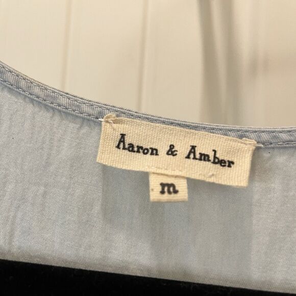 Aaron & Amber Chambray Light Blue Romper Shorts Womens Size M Tencel - Picture 4 of 9